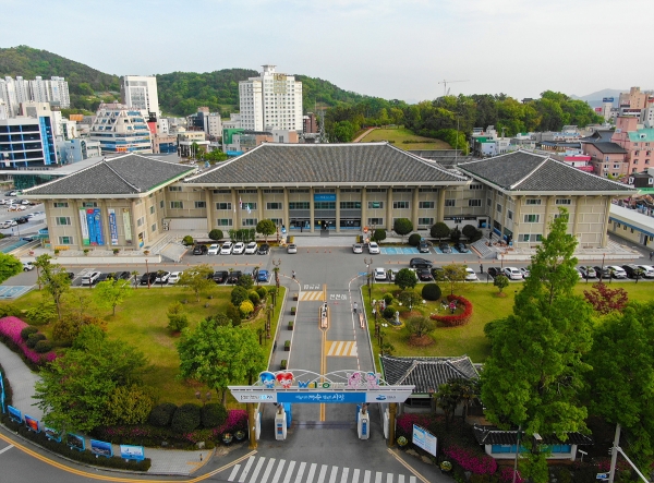 여수시청 전경(여수시제공)