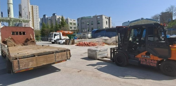 폐 보도블럭 무상제공(순천시제공)